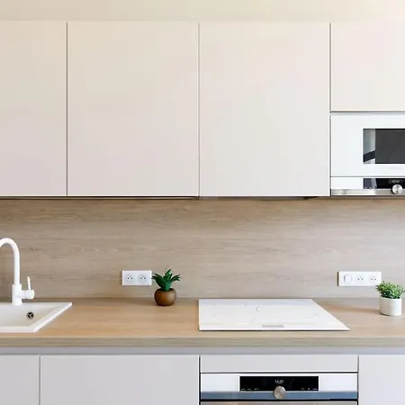 Apartment 2 Minutes Du Palais Des Festivals De Cannes.